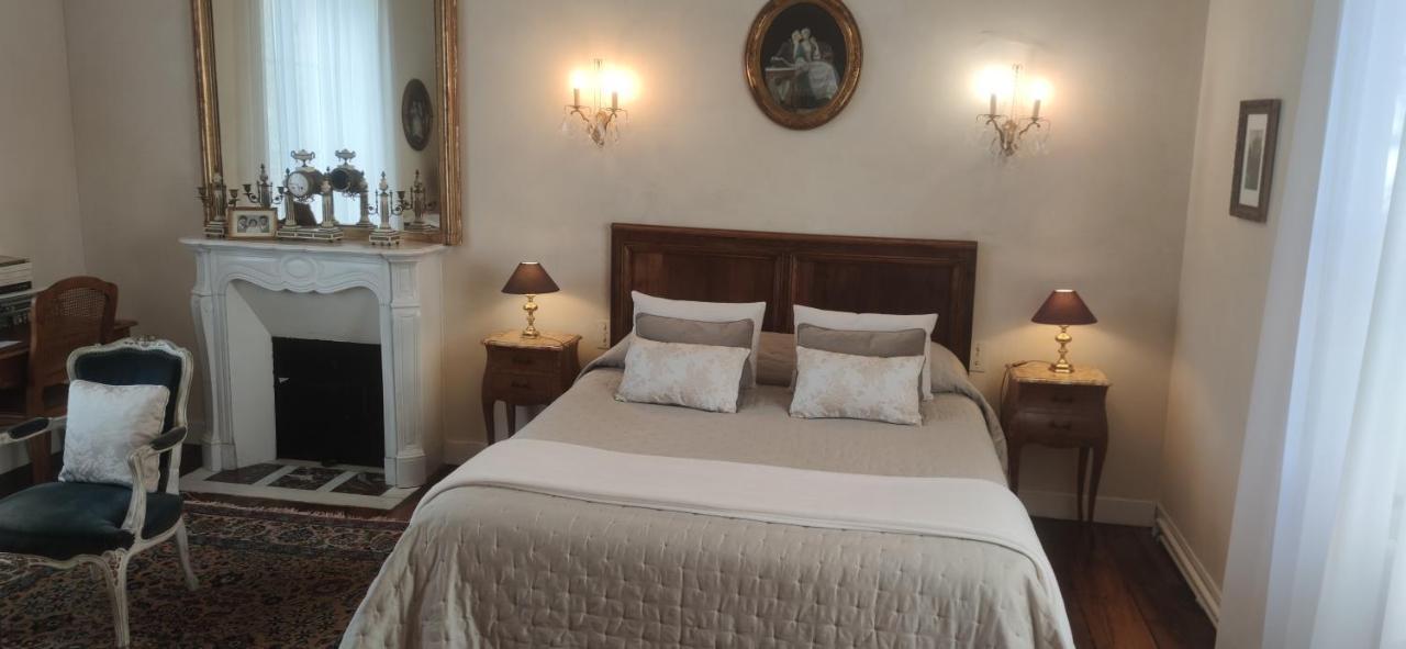 Le Manoir De La Bigotiere Bed & Breakfast Pleslin-Trigavou Bagian luar foto