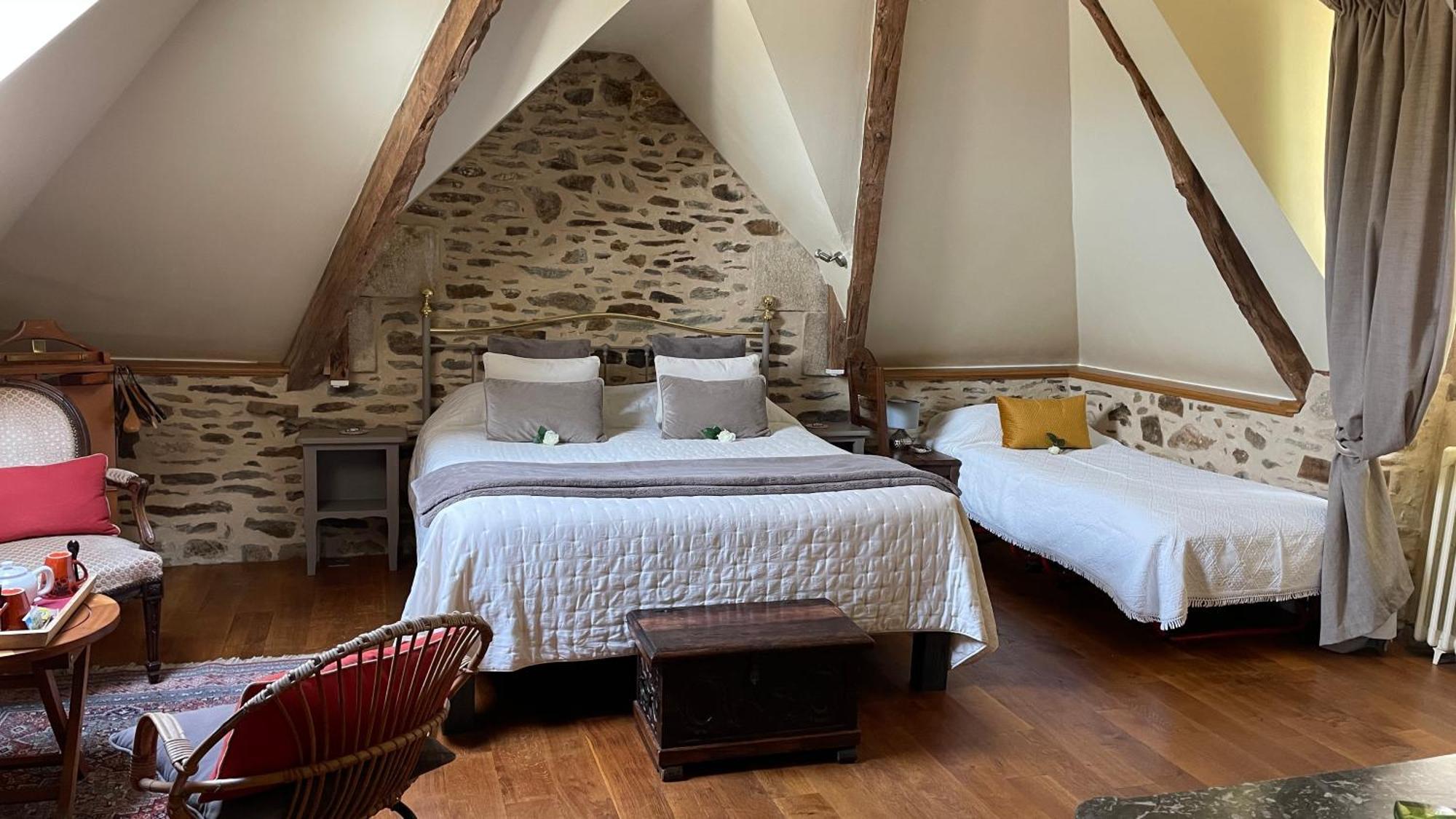 Le Manoir De La Bigotiere Bed & Breakfast Pleslin-Trigavou Bagian luar foto
