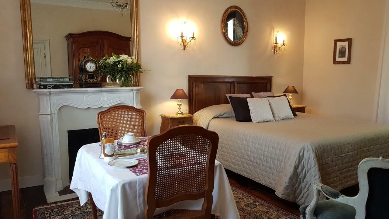 Le Manoir De La Bigotiere Bed & Breakfast Pleslin-Trigavou Bagian luar foto